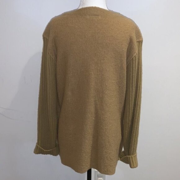 𝅺VINTAGE 100% wool long sleeves button down embroidered chunky knit cardigan M - Picture 9 of 15